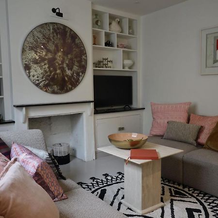 באת' Charming Georgian Cottage With Private Sun Terrace מראה חיצוני תמונה